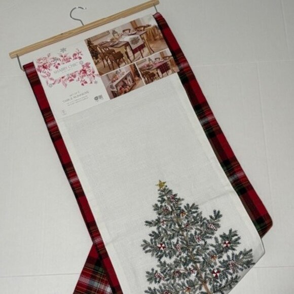 Shabby Chic 2 Piece Christmas Table Runner Embroidered Tree Tartan Plaid NWT - Picture 2 of 12
